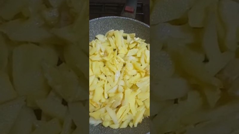 Жареная картошка,вкусная.