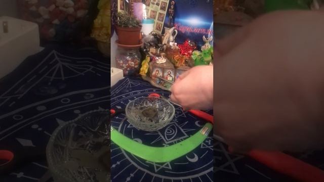 Убираем лярв, сущности, неупокоенных и подселенцев! #каралепэска #помощь #ритуал #чистка #обряд #ма смотреть онлайн