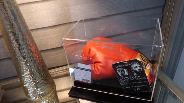 GLAM MASTER BEDROOM TOUR 2020 | Modern Aesthetic Interior Design Ideas! смотреть онлайн