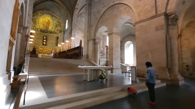 Vi besöker Lunds domkyrka смотреть онлайн