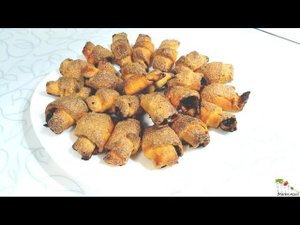 Рогалики из творожного теста с вишней. Улетают с тарелки мгновенно...