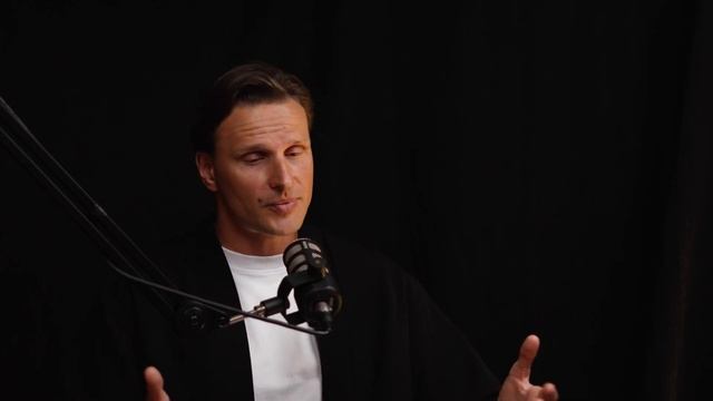 КУДА ИНВЕСТИРОВАТЬ В ПЕРИОД НЕОПРЕДЕЛЕННОСТИ? НЕДВИЖИМОСТЬ ИЛИ АВТО? СРОЧНО СМОТРЕТЬ