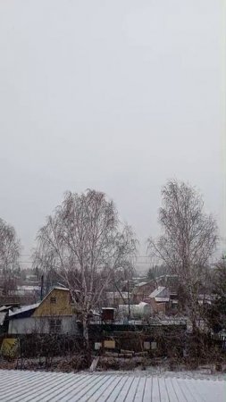Снег идет