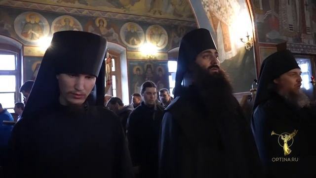 «Се Жених грядет  в полунощи» - хор Оптиной пустыни