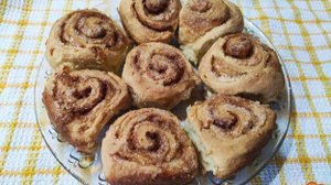 Булочки на кефире с корицей