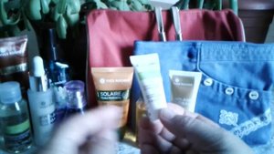 Собираем косметичку в отпуск.