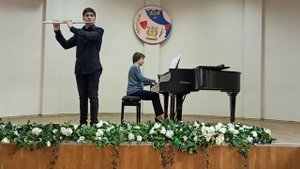 Ю. Должиков. Романс "Ностальгия"/Кандауров Михаил(флейта)