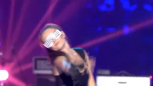 Tom Boxer Feat. Antonia - Morena [LIVE] [Bydgoszcz Hit Festiwal] [720p] [HDTV].mkv смотреть онлайн