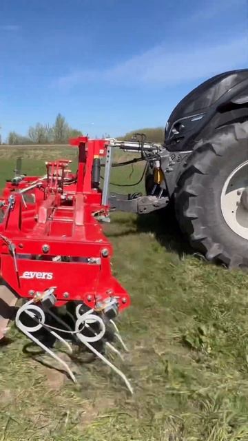 Evers Grassprofi Valtra Vredo Agritwin