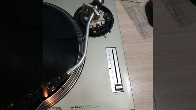 Technics SL 1210 MK2