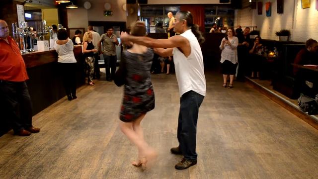 Intermediate Session - Salsa Caliente Sheffield - Forum 29.07.2014 смотреть онлайн