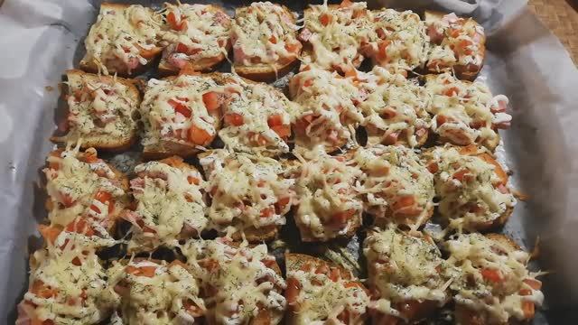 Горячие бутерброды: вы не сможете устоять перед этим вкусом! смотреть онлайн