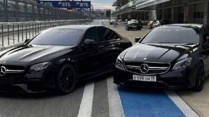 - Ури Ури 😻