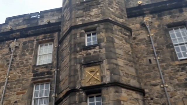 Какие тайны в этом замке? Сейчас узнаем- Эдинбурзский замок 🏰 смотреть онлайн