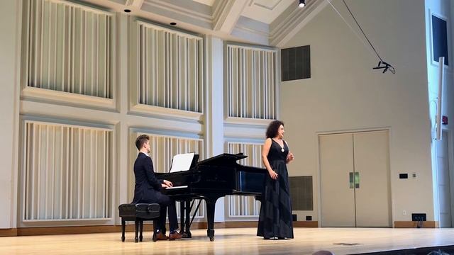 Lilacs by S. Rachmaninoff, Op. 21, No. 5/Bard Music Festival смотреть онлайн