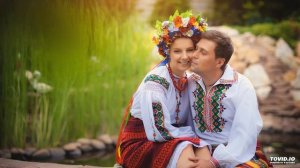 Чом трава зелена