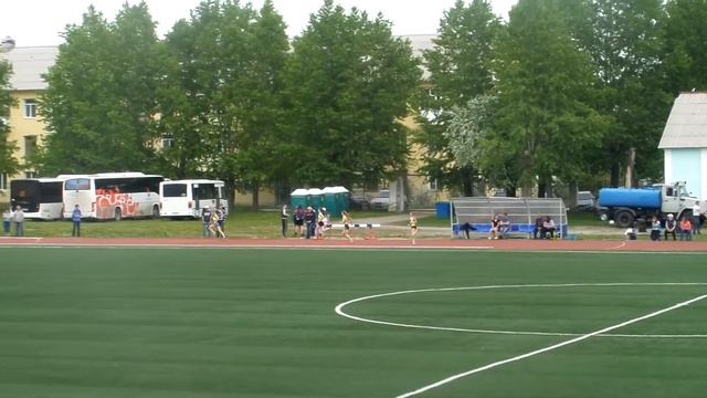 400 метров ( Настя Филиппова ) смотреть онлайн