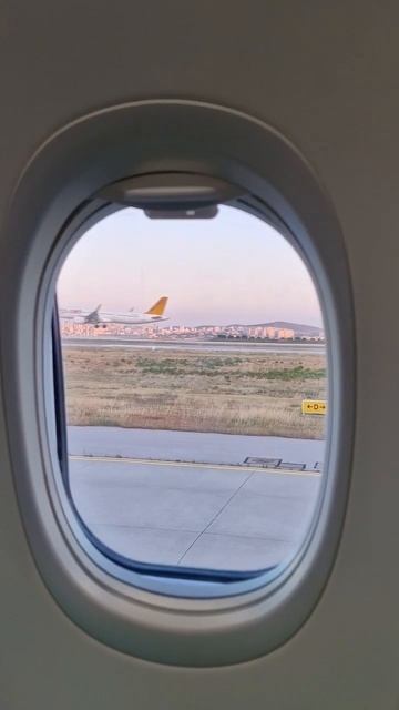 Pegasus Airlines landing to Sabiha Gokcen Airport #istanbul смотреть онлайн