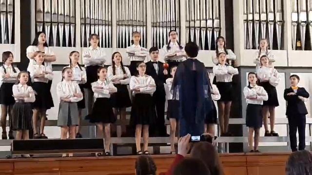 Рус.нар.песня "Порушка Параня"обр.В. Комарова исп.ст.хор "Колокольчики" г. Балаково Саратовской обл