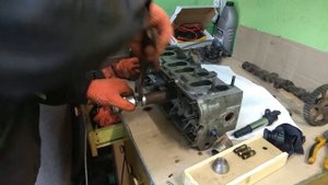 инструмент для замены направлящих втулок клапанов ГБЦ