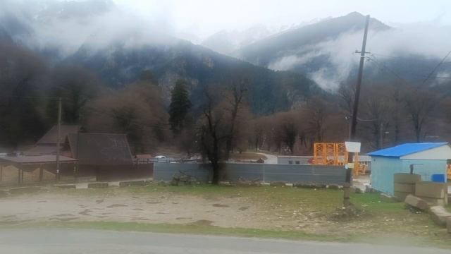 ТЕБЕРДА... С ГОР СТРУИТСЯ ЖИВАЯ ВОДА💧💦.