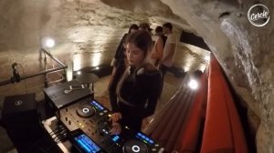 Laura de Greef @ La Grotte on Cercle