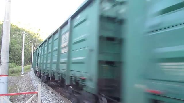 ВЛ85-198, ВЛ80р-1633 и 3ЭС5к-012 с грузовыми поездами на перегоне Слюдянка-2 - Ангасолка ВС ж.д. смотреть онлайн