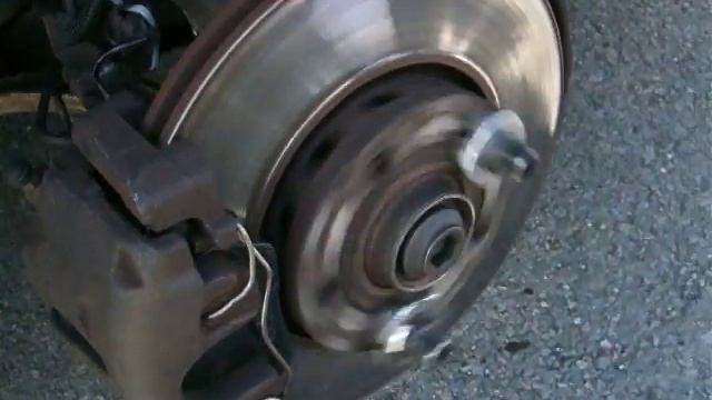 VW Passat wheel bearing squeal смотреть онлайн