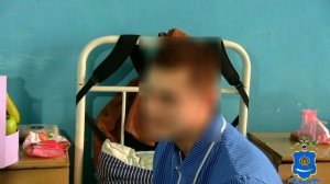 Начальник управления по вопросам миграции астраханской полиции вручила паспорта бойцам