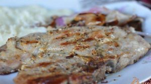 Свиные отбивные с грибами шиитаке