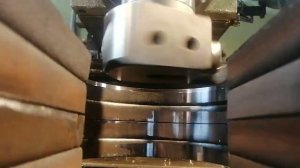 Расточка отверстия 140мм на фрезерном станке. Сталь 09Г2С.