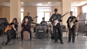 Эстрадный ансамбль Акцент - Жёлтая река