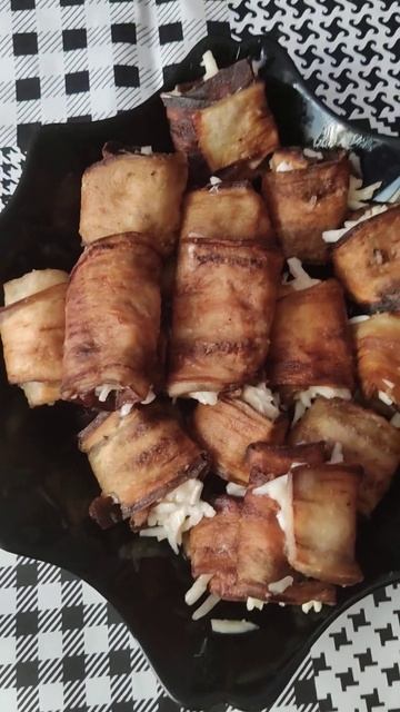 Рулетики из баклажанов с сырной начинкой. Просто бомба! смотреть онлайн
