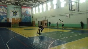 Работа с двумя мячами по прямой Aleksandr00