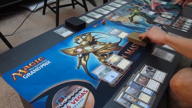 Magic: The Gathering: Avacyn Restored vs. Theros Face the Hydra смотреть онлайн