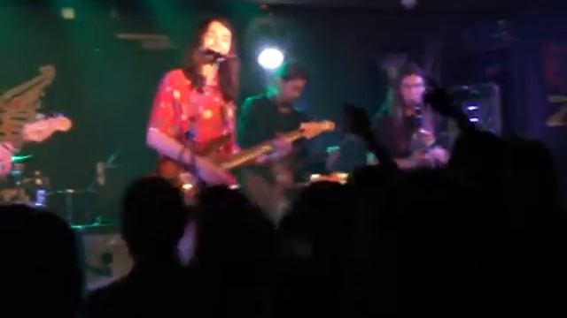 Vepřové komety: Regéčko - LIVE RockCafé смотреть онлайн