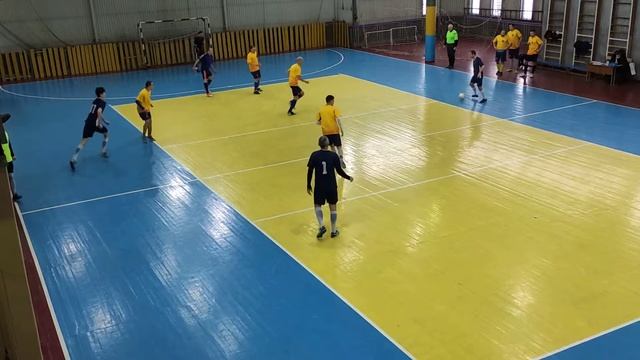 Чемпіонат міста Ніжина з футзалу 2020-2021 рр.12 тур. ФК Дельфін м. Ніжин - ФК Сапер м.Ніжин(1тайм) смотреть онлайн