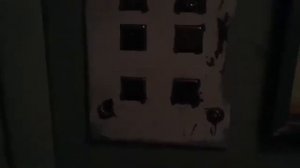 Заброшенный лифт МЛЗ в паре с рабочим лифтом ЩЛЗ.