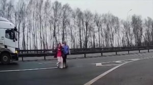 Глупая женщина.mp4