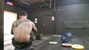 12 Min amrap of 20 cal row, 15 t2b, 10 OHS's, 88 lbs 40 kg  Add 22 lbs 10 kg every round