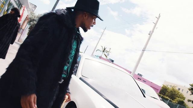 IHATEJULIAN FT STARLING - TBT (OFFICIAL MUSIC VIDEO)