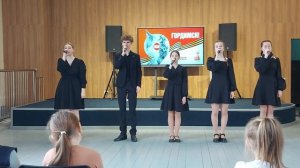 "И все о той весне" сл. и муз.Н. Плотниковой