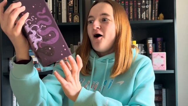 Book Box Unboxing | February Illumicrate & FairyLoot смотреть онлайн