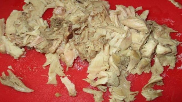 Салат с ананасом и курицей