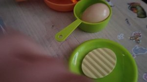 играем в детскую посудку, готовим с детьми, детские игры