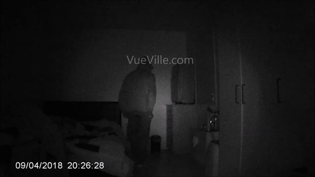 Conbrov T33 Hidden Spy Camera - Night time Motion Detection Video смотреть онлайн