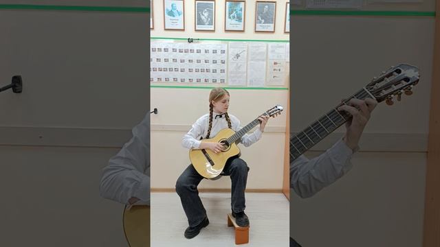 Андантино 59 - Ф.Карулли.mp4 Исполняет Сосновская Елизавета смотреть онлайн