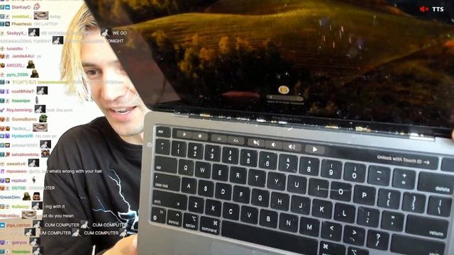 xQc's MacBook is absolutely Disgusting смотреть онлайн