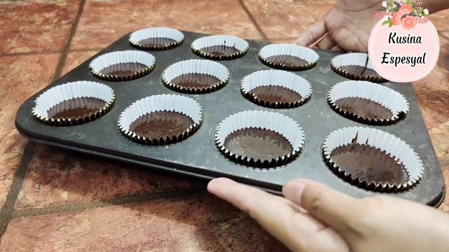 Chocolate Moist Cupcake_Using Whippit Cream