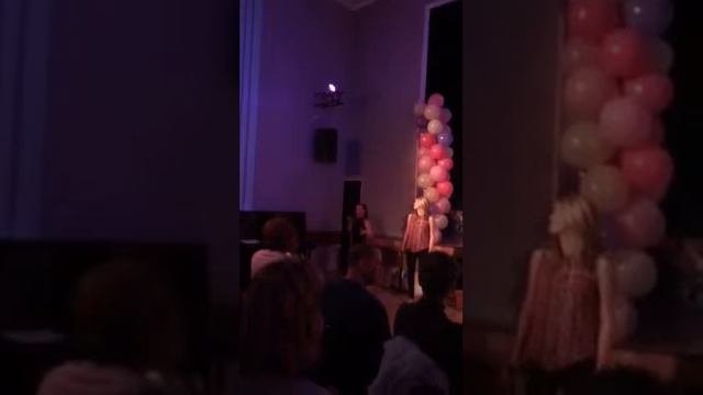 Баженова Аеастасия 11 лет с песней 